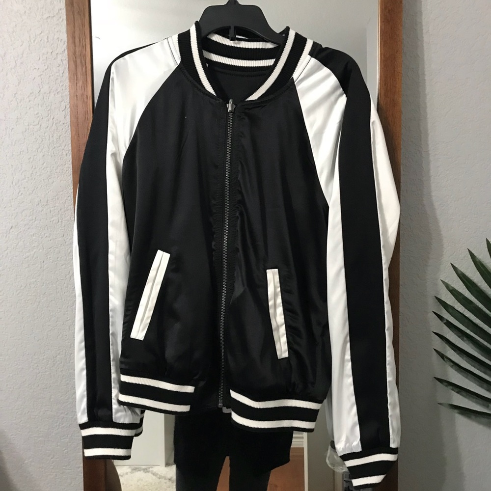 Bomber jacket - Picture 3 of 4